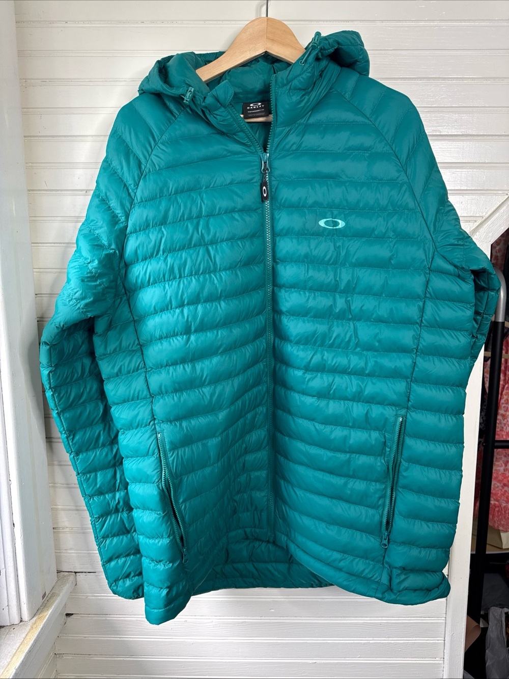 Oakley Men’s Encore Insulated Teal Hooded Quilted Puffer Jacket